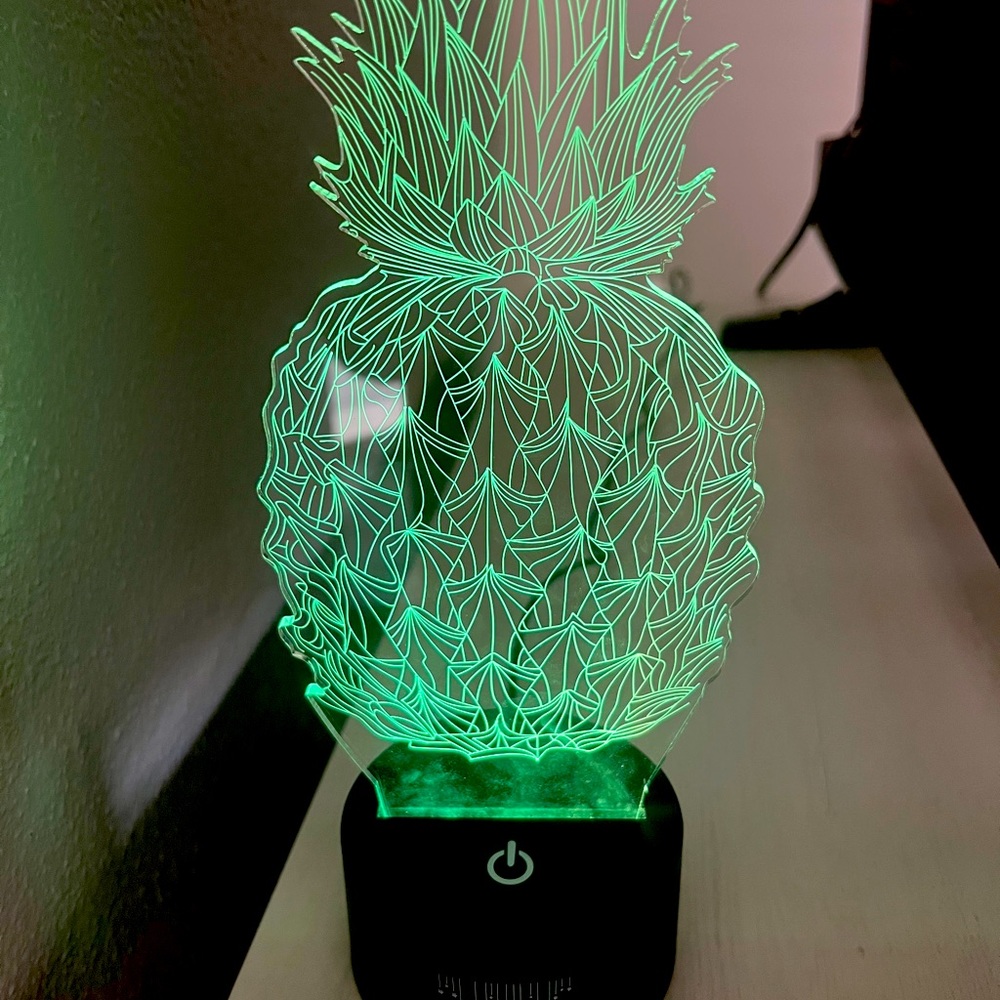 Light Up Pineapple